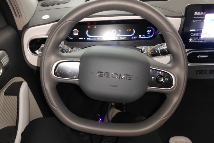 吉利银河 2025款 210km 熊猫骑士局部细节13