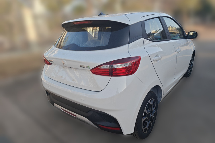 江铃集团新能源 易至EV3 2025款 Plus 330KM豪华型车身外观7