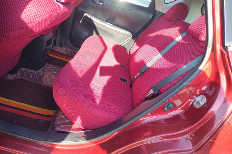 日产 骐达TIIDA 2014款 1.6L CVT舒适型中控内饰21