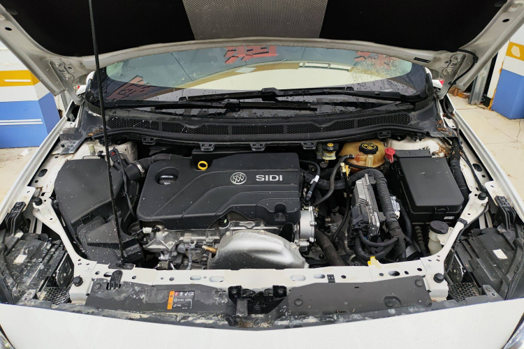 别克 威朗 2019款 三厢 15S 自动进取型局部细节24