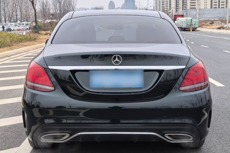 奔驰C级 2019款 C 260 L 运动版车身外观6002