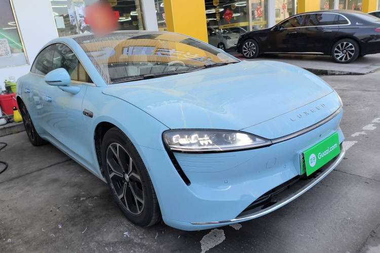 鸿蒙智行 智界S7 2025款 705km Pro车身外观6002