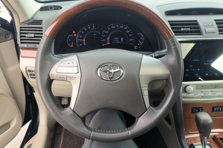 丰田 凯美瑞 2013款 200G 经典豪华版局部细节13