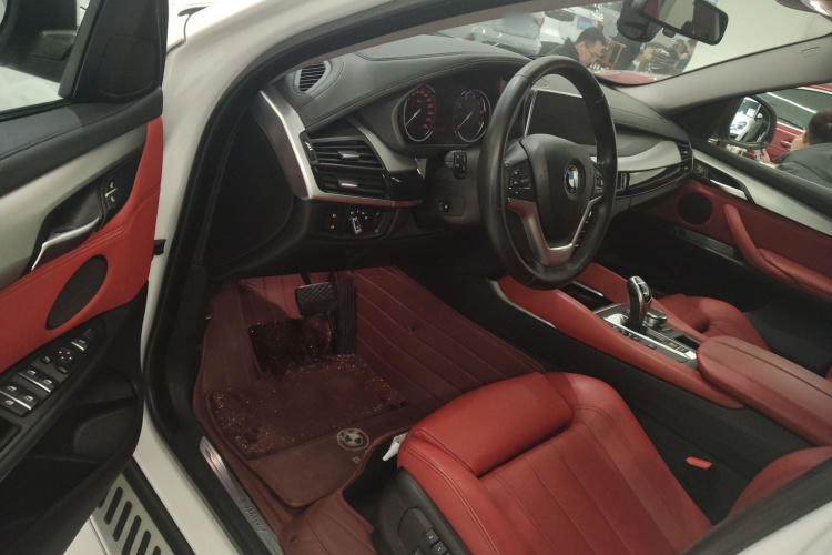 宝马X6（平行进口） 中控内饰20