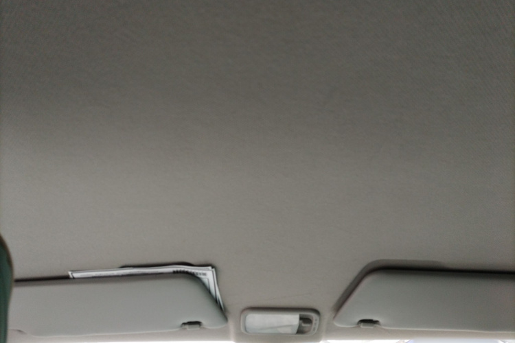 五菱汽车 宏光MINIEV 2022款 马卡龙时尚款 磷酸铁锂中控内饰22