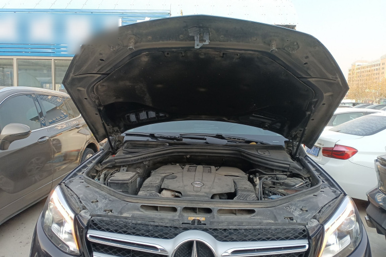 奔驰GLE 2015款 GLE 400 4MATIC机舱底盘24