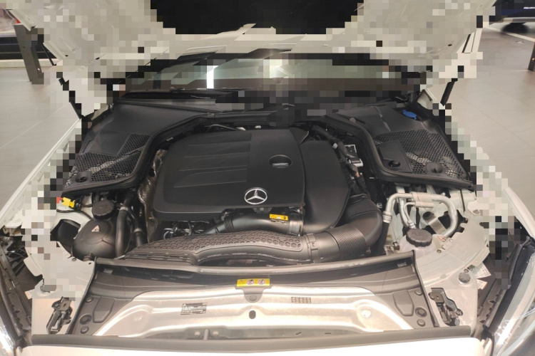 奔驰C级 2021款 C 260 星耀臻藏版机舱底盘24
