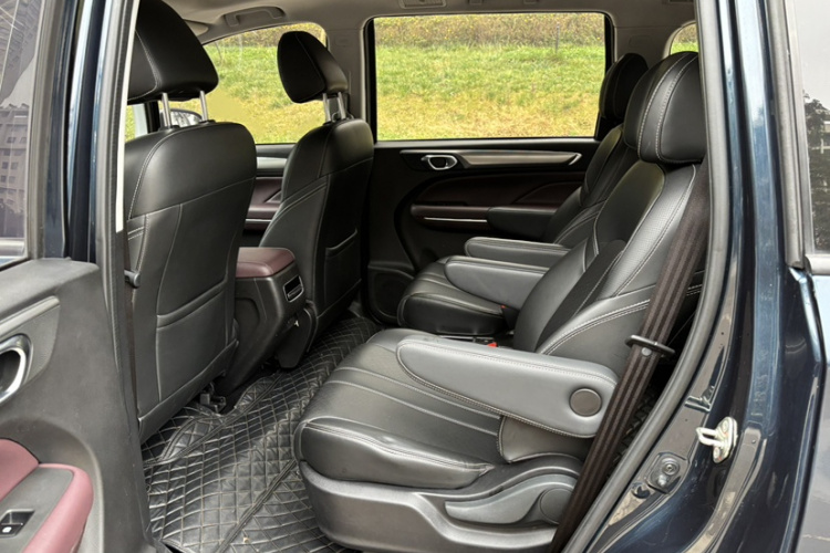 广汽传祺 传祺M6 2021款 270T DCT尊享版（七座）局部细节19