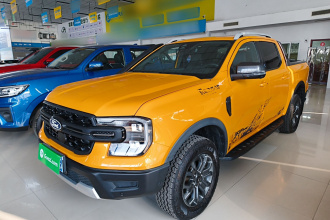 福特 游骑侠Ranger 2023款 野地四驱自动版 汽油