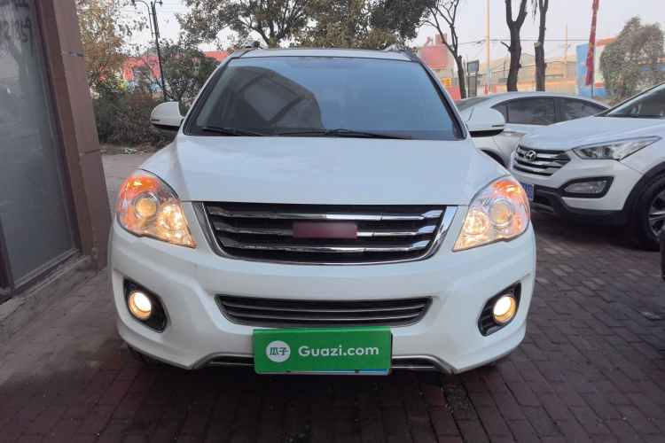 哈弗H6 2015款 升级版 1.5T 手动两驱精英型车身外观2