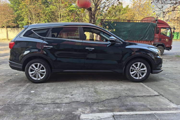 东风风光 风光580 2016款 1.8L 手动舒适型车身外观6002