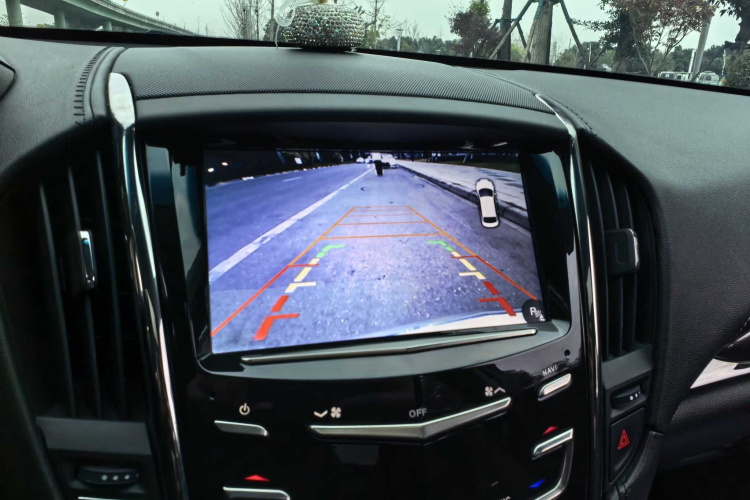 凯迪拉克ATS-L 2017款 28T 技术型中控内饰7002