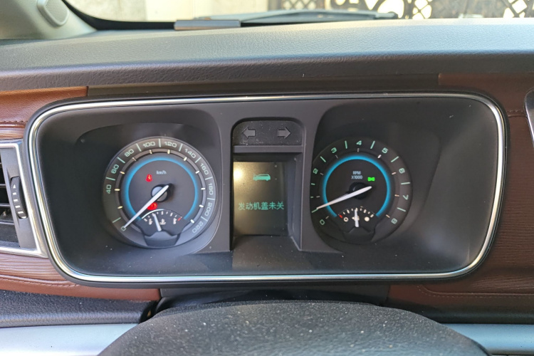 别克GL8 2014款 3.0L GT豪华商务豪雅版局部细节14