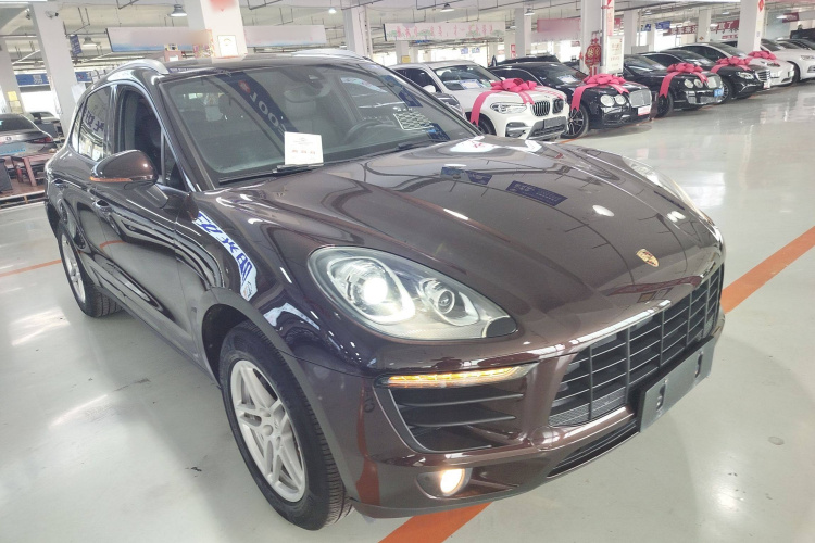保时捷 2017款  Macan 2.0T车身外观3