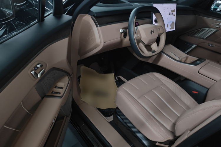 乐道L90 2025款 Pro 六座版中控内饰20