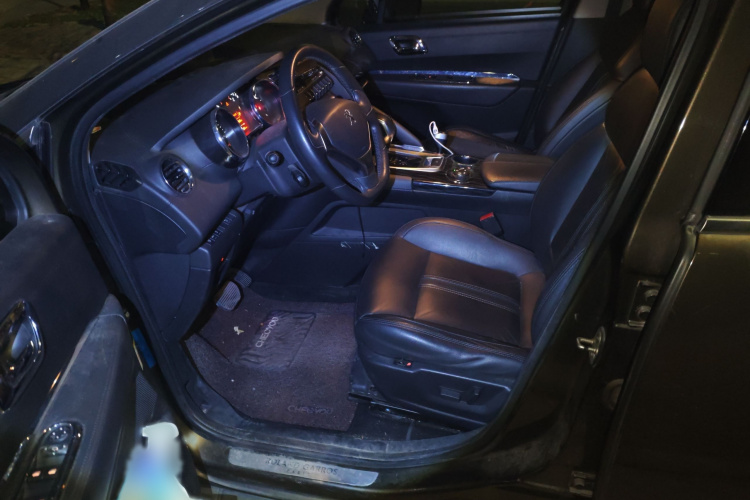 标致3008 2015款 1.6THP 自动至尚版局部细节19