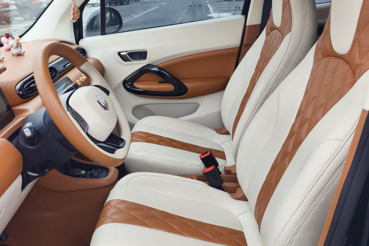 零跑汽车 零跑T03 2022款 皓玉版中控内饰7002