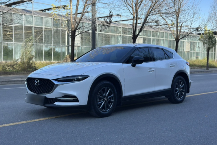 马自达CX-4 2021款 2.0L 自动两驱蓝天活力版车身外观1