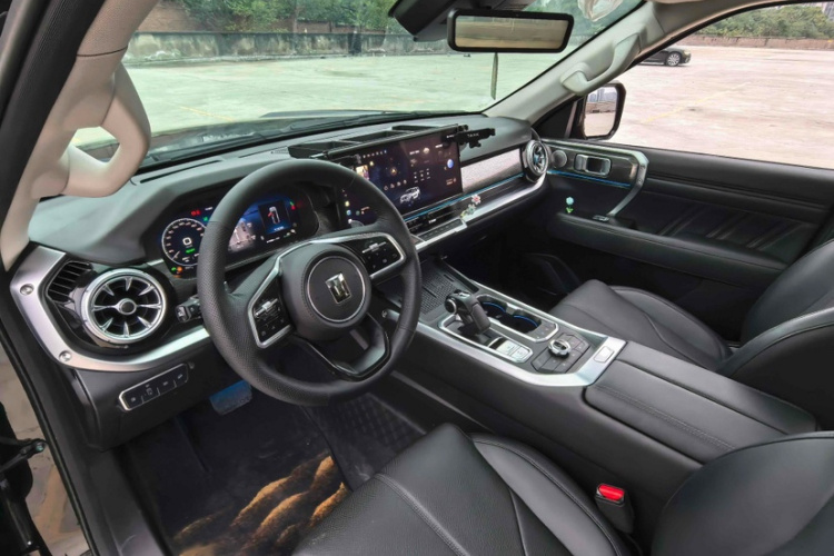 坦克400新能源 2024款 Hi4-T 城市版中控内饰7005