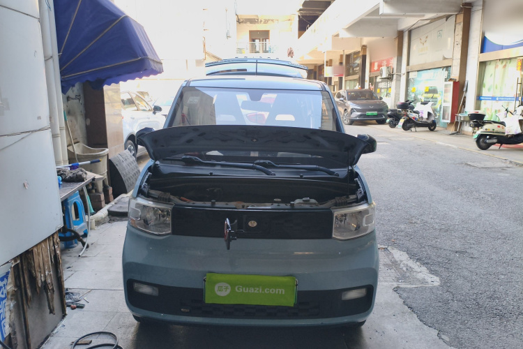 五菱汽车 宏光MINIEV 2020款 悦享款 磷酸铁锂机舱底盘24