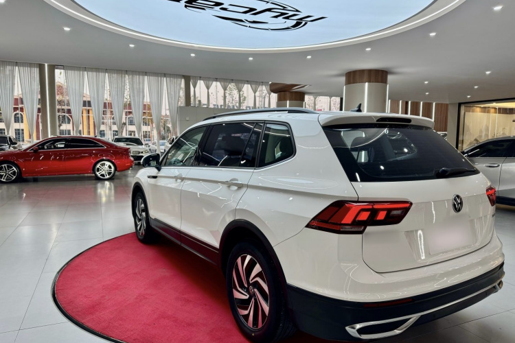 大众 途观L 2022款 330TSI 自动两驱舒享版车身外观6006