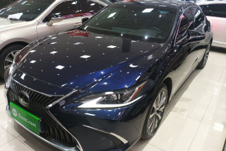 雷克萨斯ES 2018款 260 卓越版 国VI