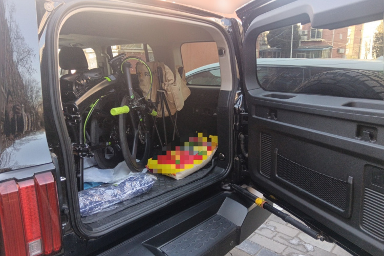 坦克300 2021款 越野版 2.0T 征服者中控内饰23