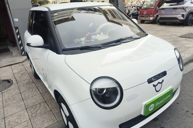 长安启源 长安Lumin 2022款 210km 香甜款车身外观3