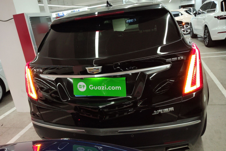 凯迪拉克XT5 2018款 25T 豪华型车身外观6