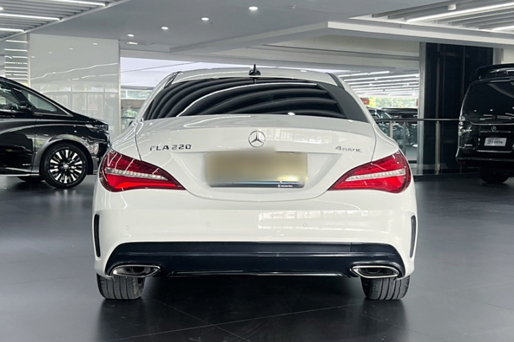 奔驰CLA 2016款 改款 CLA 220 4MATIC车身外观6009