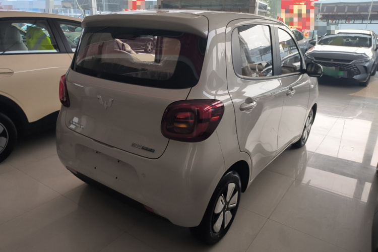 五菱汽车 宏光MINIEV 2025款 四门版 进阶款车身外观7