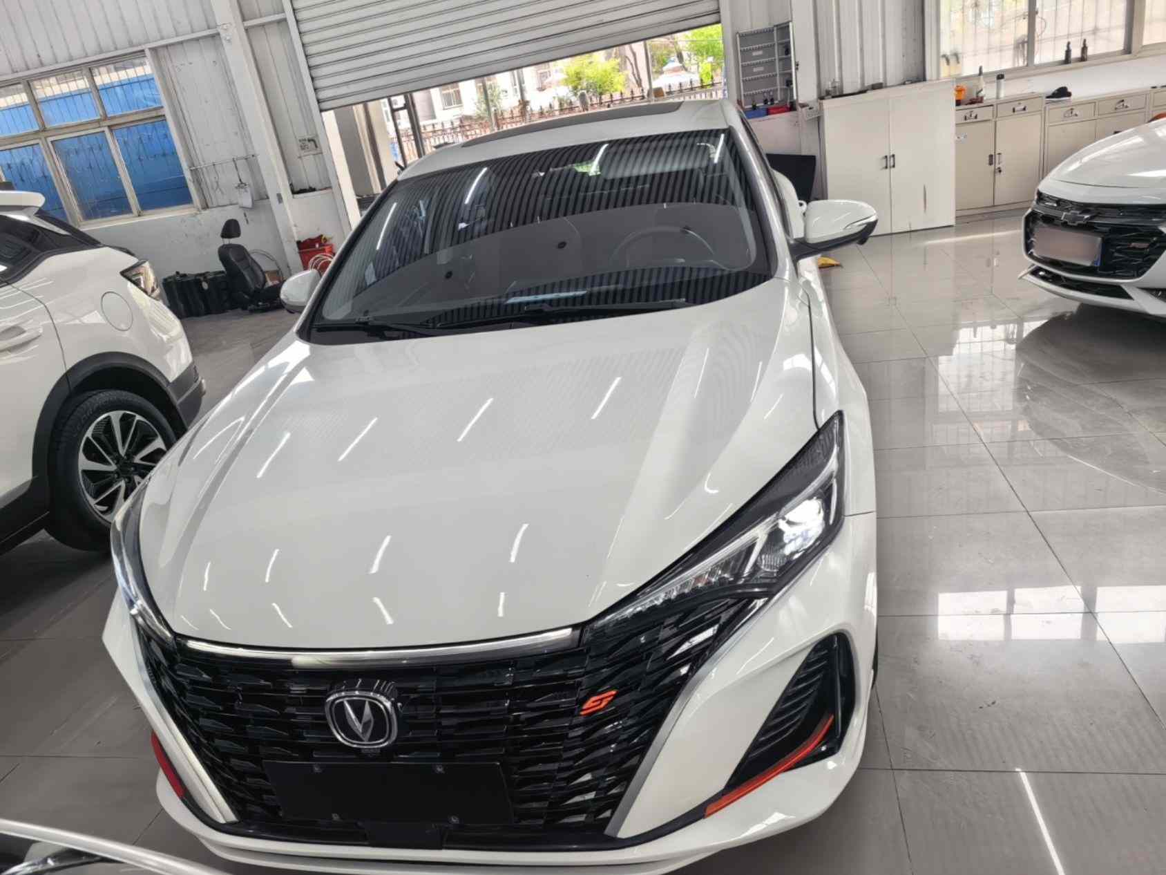 长安 逸动 2023款 畅享版 PLUS 蓝鲸NE 1.4T GDI DCT尊贵版(1)