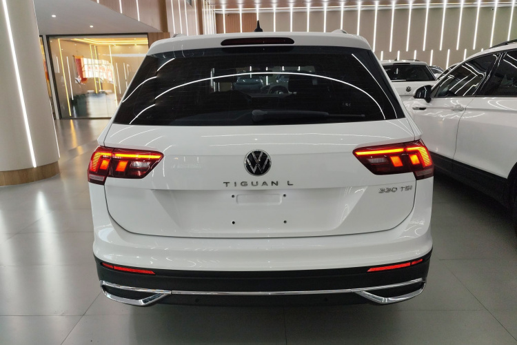 大众 途观L 2022款 330TSI 自动两驱舒享版车身外观6004