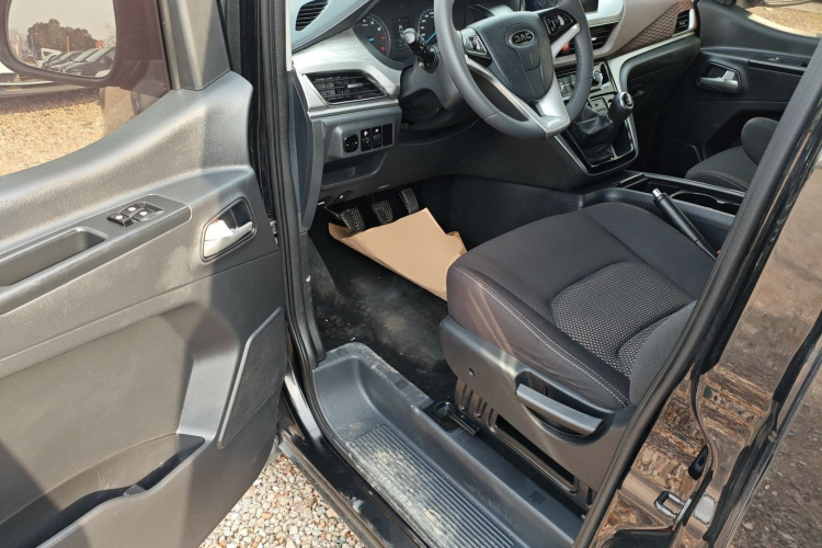 江淮瑞风 瑞风M3 2022款 1.5T 7座标准版中控内饰20