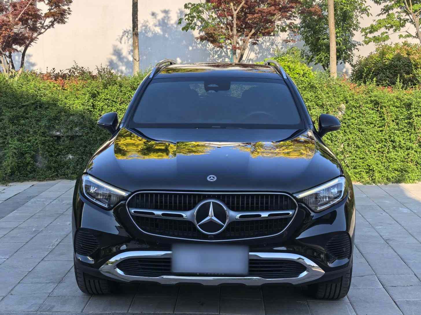 奔驰GLC 2023款 GLC 260 L 4MATIC 动感型 5座(2)