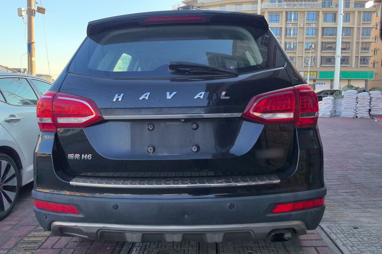 哈弗H6 2015款 运动版 1.5T 自动两驱豪华型车身外观6