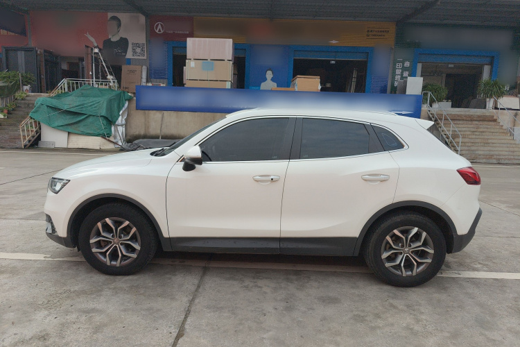 宝沃BX5 2020款 20TGDI 自动两驱先锋型车身外观4