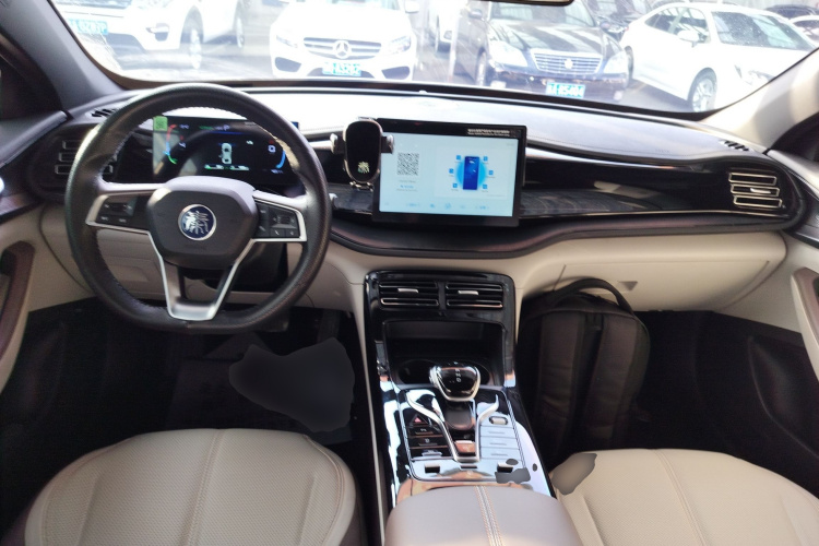 比亚迪 秦PLUS 2024款 荣耀版 DM-i 55KM领先型中控内饰12