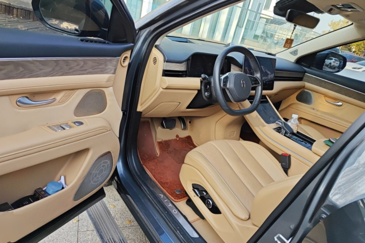 鸿蒙智行 问界M7 2022款 1.5T 后驱舒适版中控内饰20