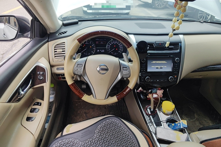 日产 天籁 2013款 2.5L XL-NAVI豪华版局部细节13