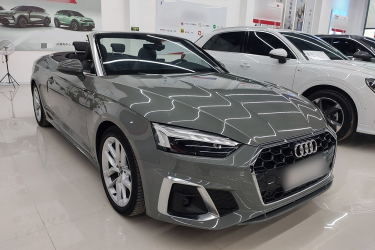 奥迪A5 2022款 Cabriolet 40 TFSI 时尚动感型车身外观3