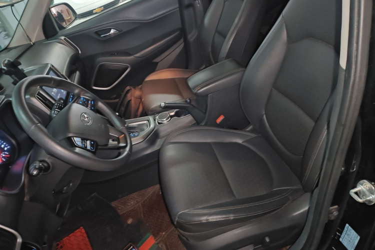 北京现代ix35 2019款 2.0L 自动两驱智勇·畅享版 国VI中控内饰19