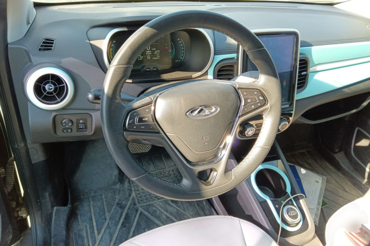 奇瑞新能源 小蚂蚁 2021款 20万蚁粉款 才气版 三元锂 301km局部细节13