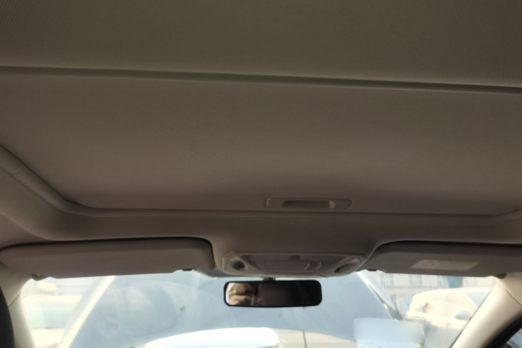 福特 福克斯 2015款 三厢 1.6L 自动风尚型中控内饰22