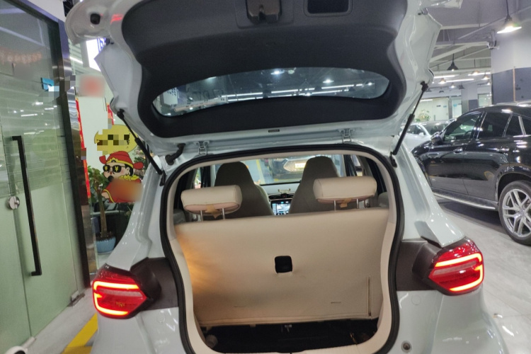 零跑汽车 零跑T03 2023款 403智享版机舱底盘23