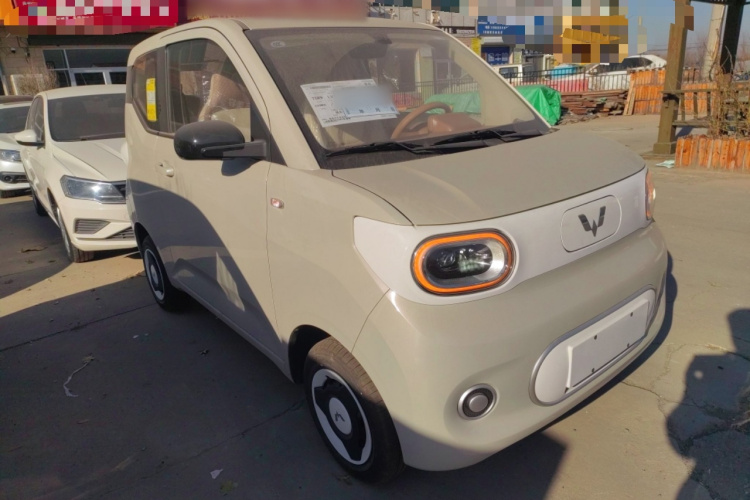 五菱汽车 宏光MINIEV 2024款 第三代 215km 青春版车身外观3