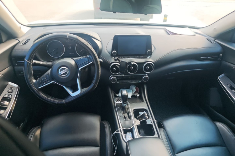 日产 轩逸 2020款 1.6L XL CVT悦享版中控内饰12