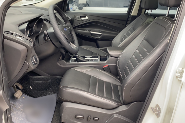 福特 翼虎 2018款 改款 EcoBoost 245 四驱豪翼型局部细节19