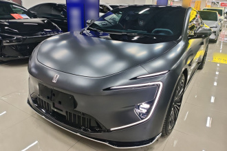 阿维塔12 2024款 650 三激光四驱性能版