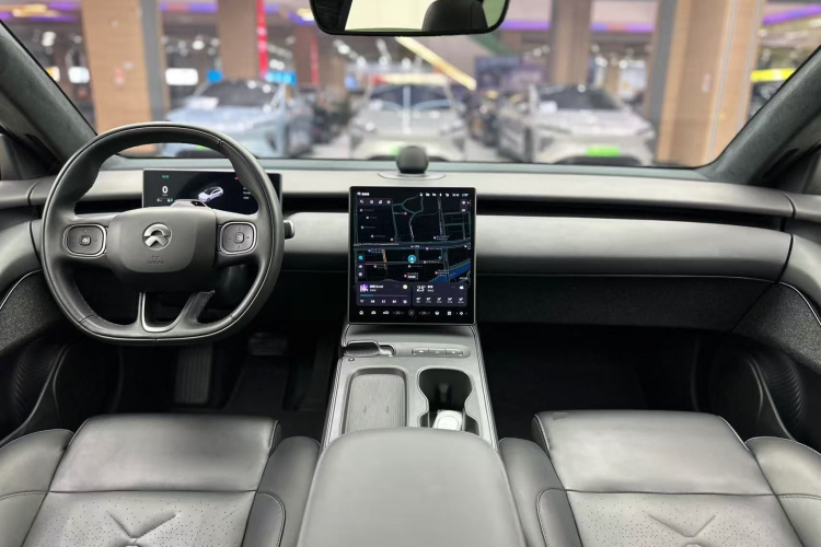 蔚来ET5T 2023款 100kWh Touring中控内饰12